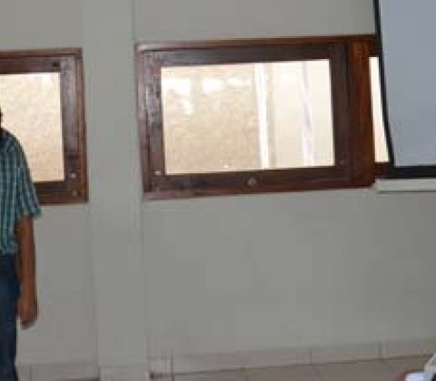 Seminar Pentingnya Literasi