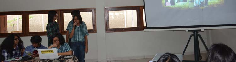 Seminar Pentingnya Literasi